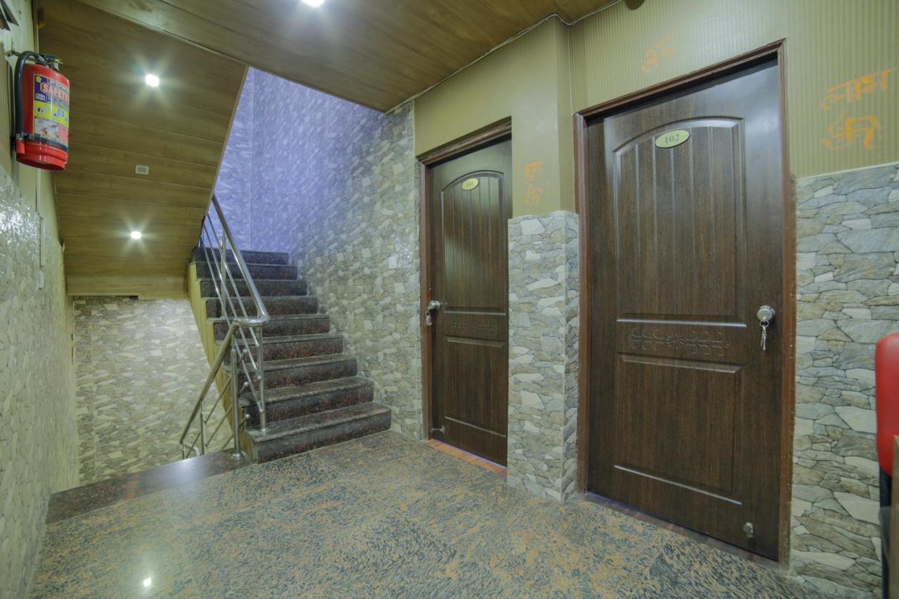 Oyo Flagship Hotel Chandani Rāipur Eksteriør billede