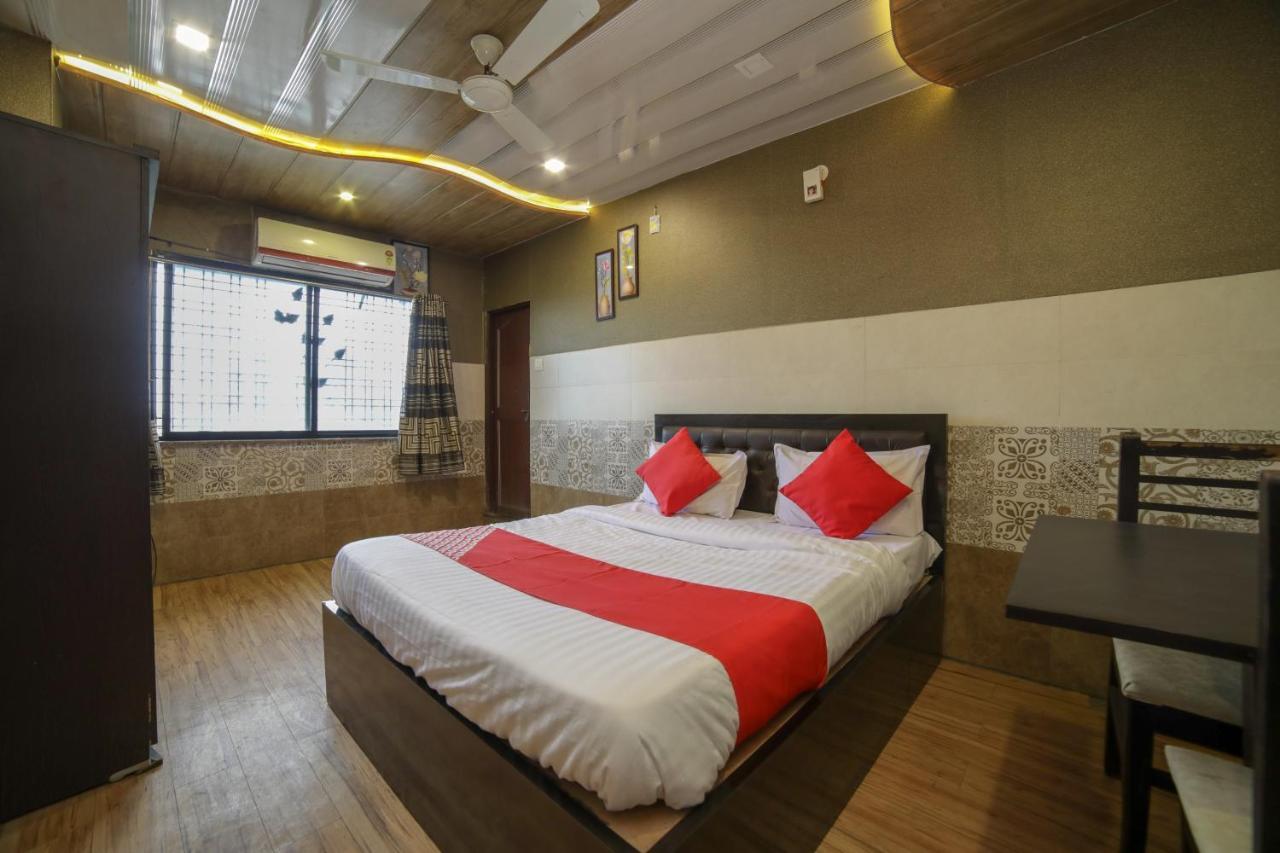 Oyo Flagship Hotel Chandani Rāipur Eksteriør billede