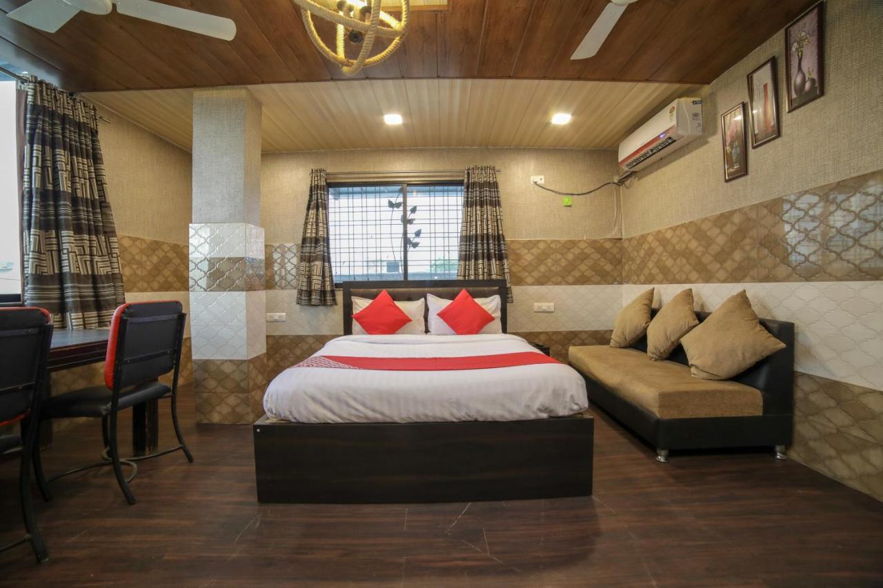 Oyo Flagship Hotel Chandani Rāipur Eksteriør billede