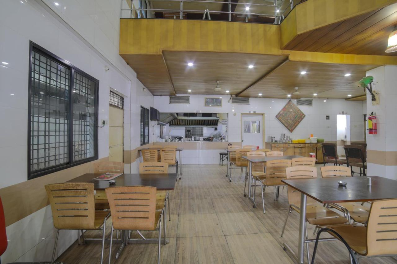 Oyo Flagship Hotel Chandani Rāipur Eksteriør billede