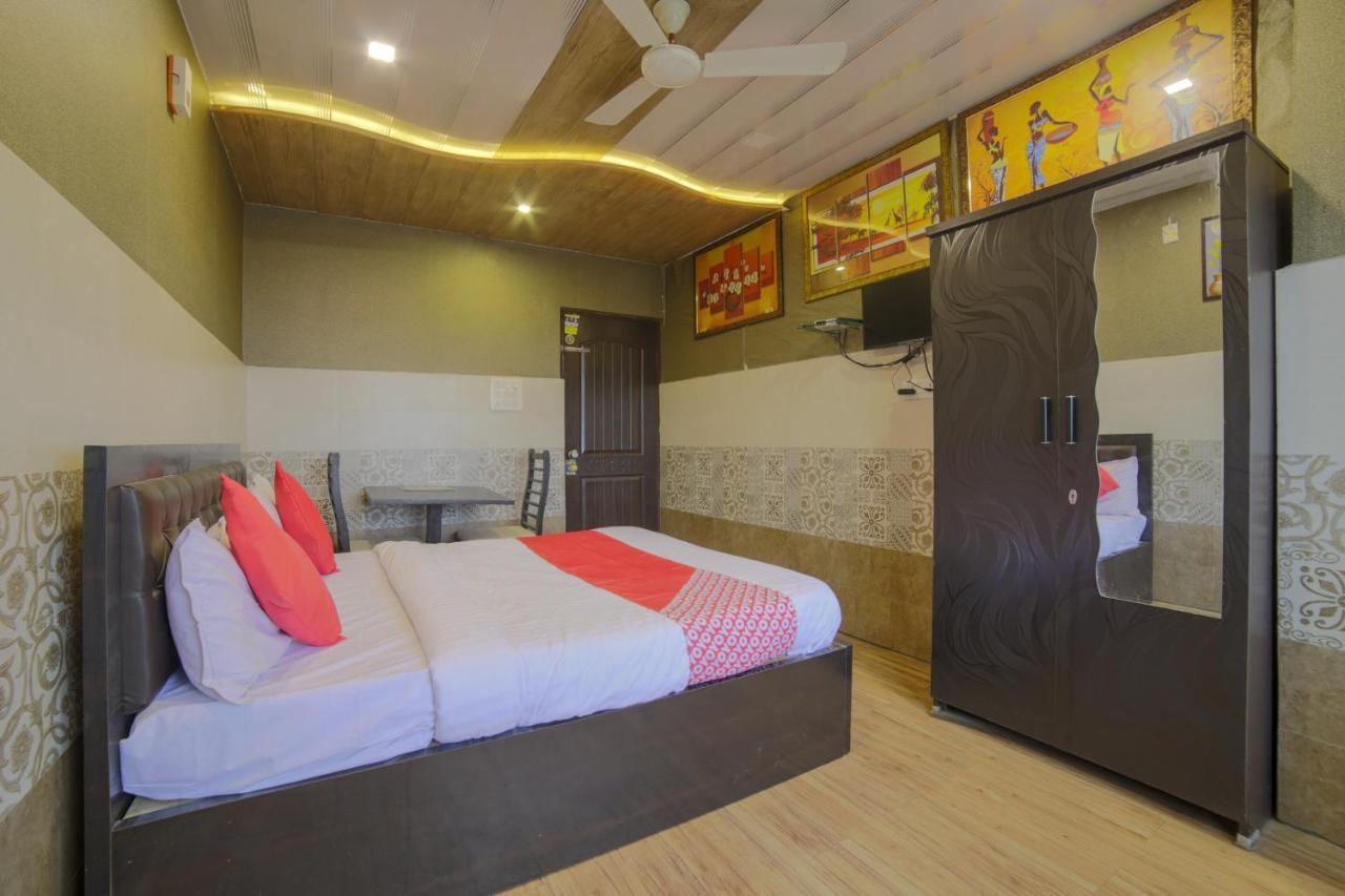 Oyo Flagship Hotel Chandani Rāipur Eksteriør billede